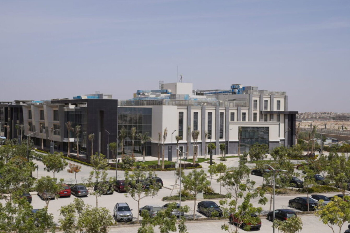 <p>New giza hospital<br />
( 6th of October )<br />
From ( 1 &ndash; ) Approvals</p>
